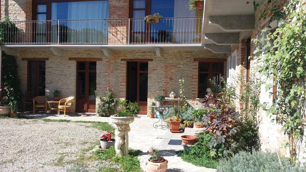 Agriturismo Ercolana Neviglie Ngoại thất bức ảnh